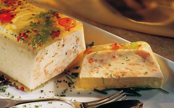 Terrina z wędzonym łososiem